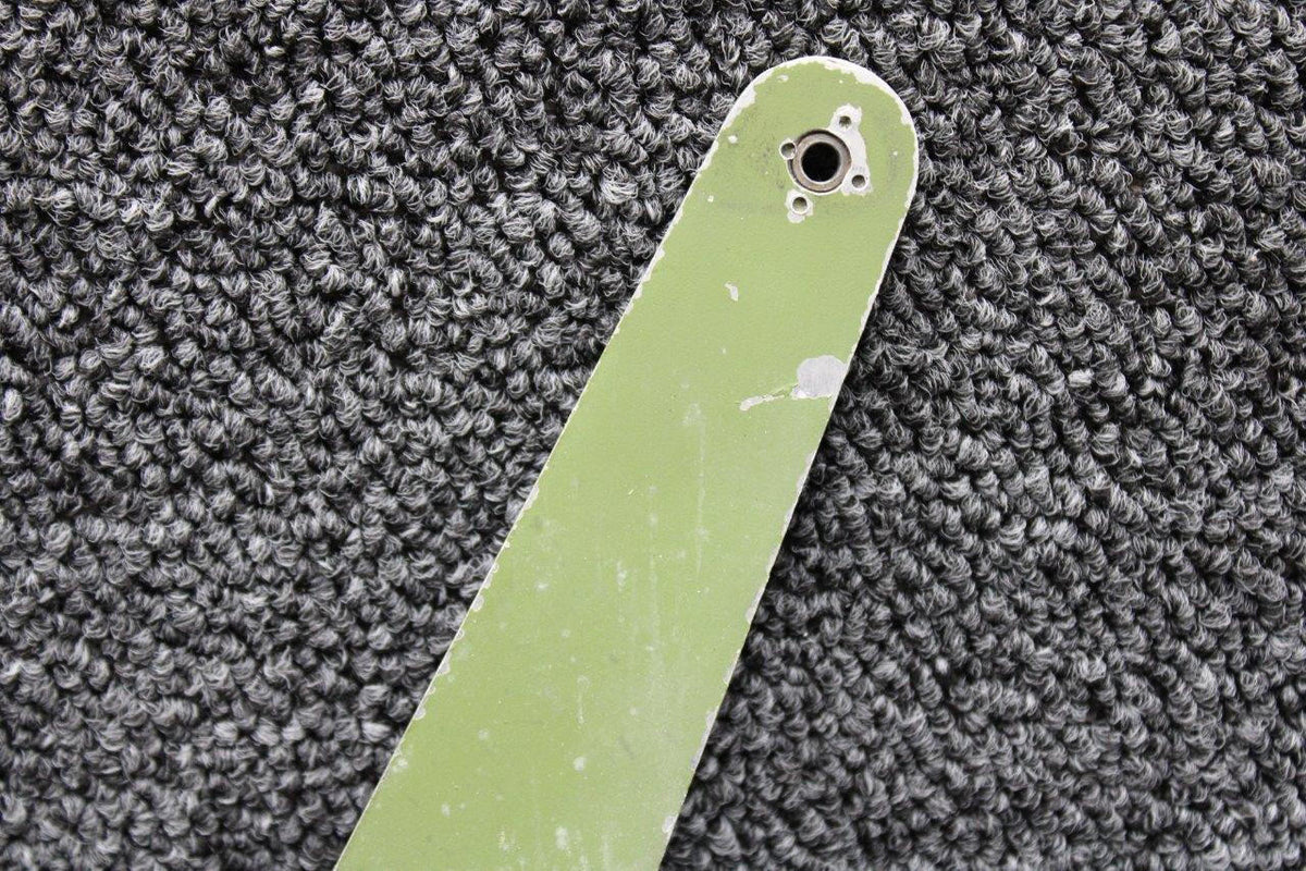 Cessna Aircraft Parts 1562010-2 Cessna T337G Elevator Bellcrank