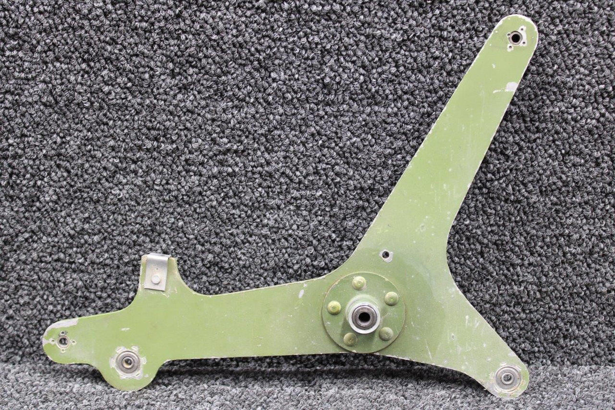 Cessna Aircraft Parts 1562010-2 Cessna T337G Elevator Bellcrank