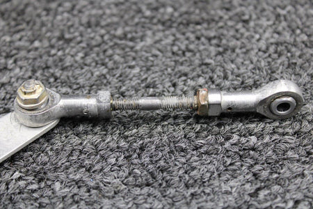 Cessna Aircraft Parts 0750181-4, 1550033-1 Cessna T337G Forward Cabin Pressurization Bellcrank and Rod