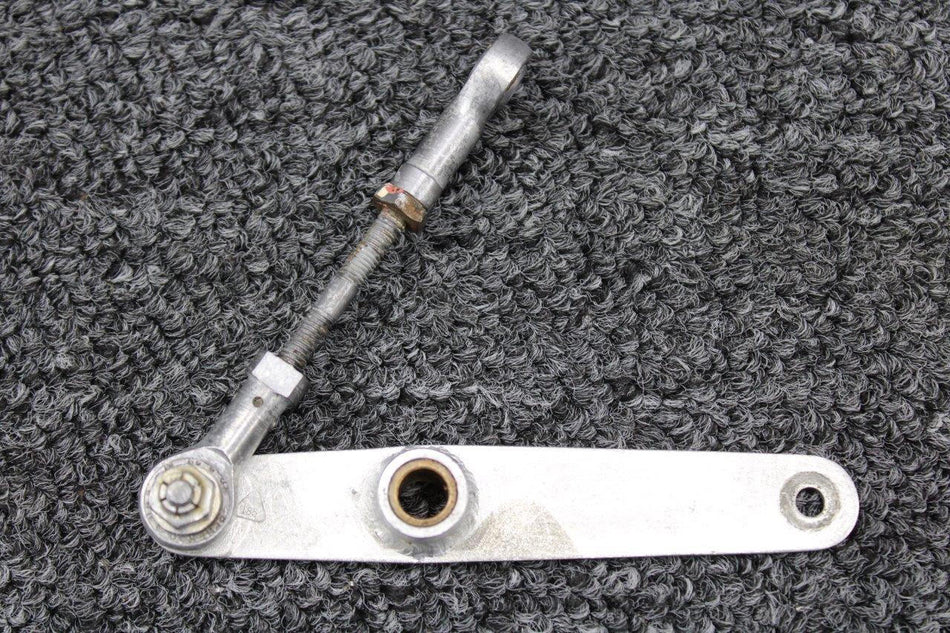 Cessna Aircraft Parts 0750181-4, 1550033-1 Cessna T337G Forward Cabin Pressurization Bellcrank and Rod
