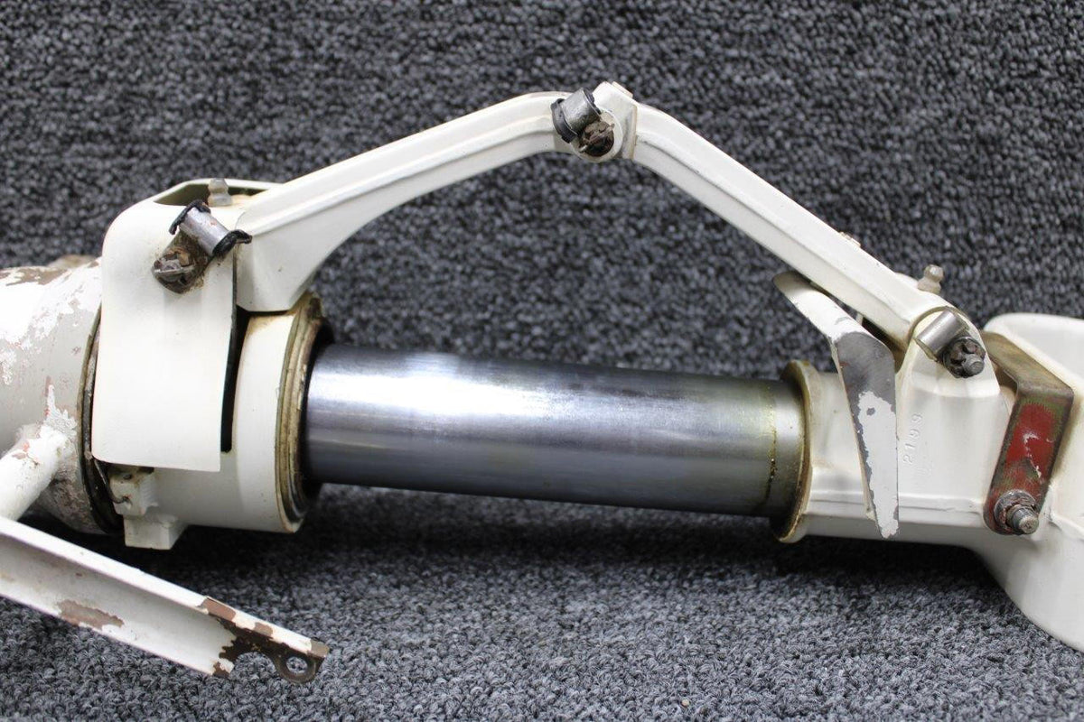 Cessna Aircraft Parts 1542010-204 Cessna T337G Nose Gear Shock Strut Assembly with Links