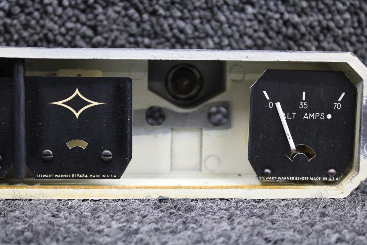 Stewart-Warner 95241-001 Piper PA32-300 Stewart-Warner Engine Gauge Cluster (14V)