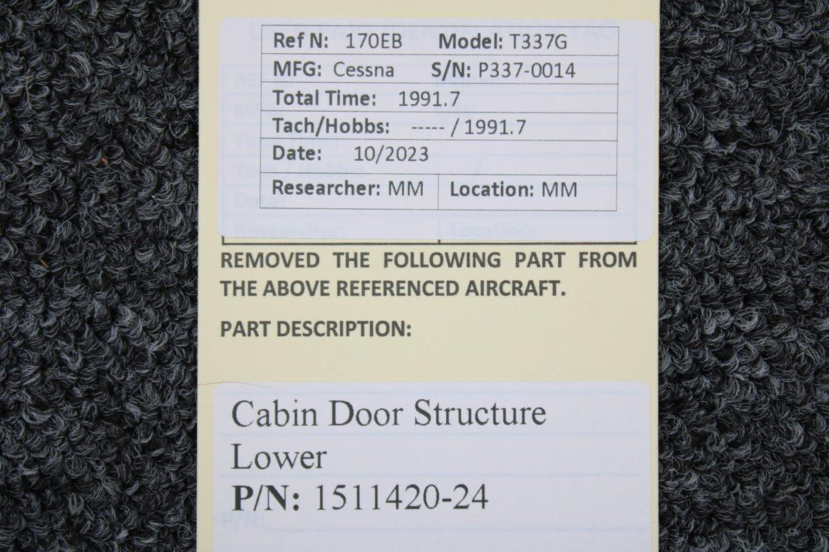 Cessna Aircraft Parts 1511420-24 Cessna T337G Lower Cabin Door Structure