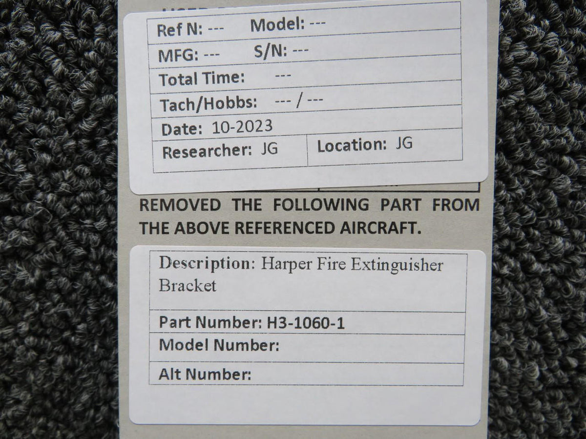 Harper H3-1060-1 Harper Fire Extinguisher Bracket (New Old Stock)