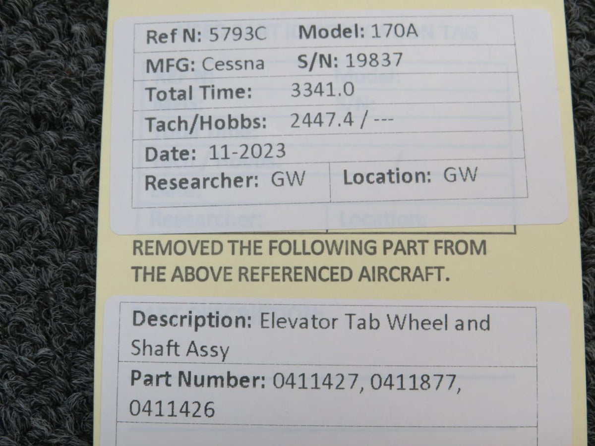 Cessna Aircraft Parts 0411427, 0411877, 0411426 Cessna 170A Elevator Tab Wheel and Shaft Assembly