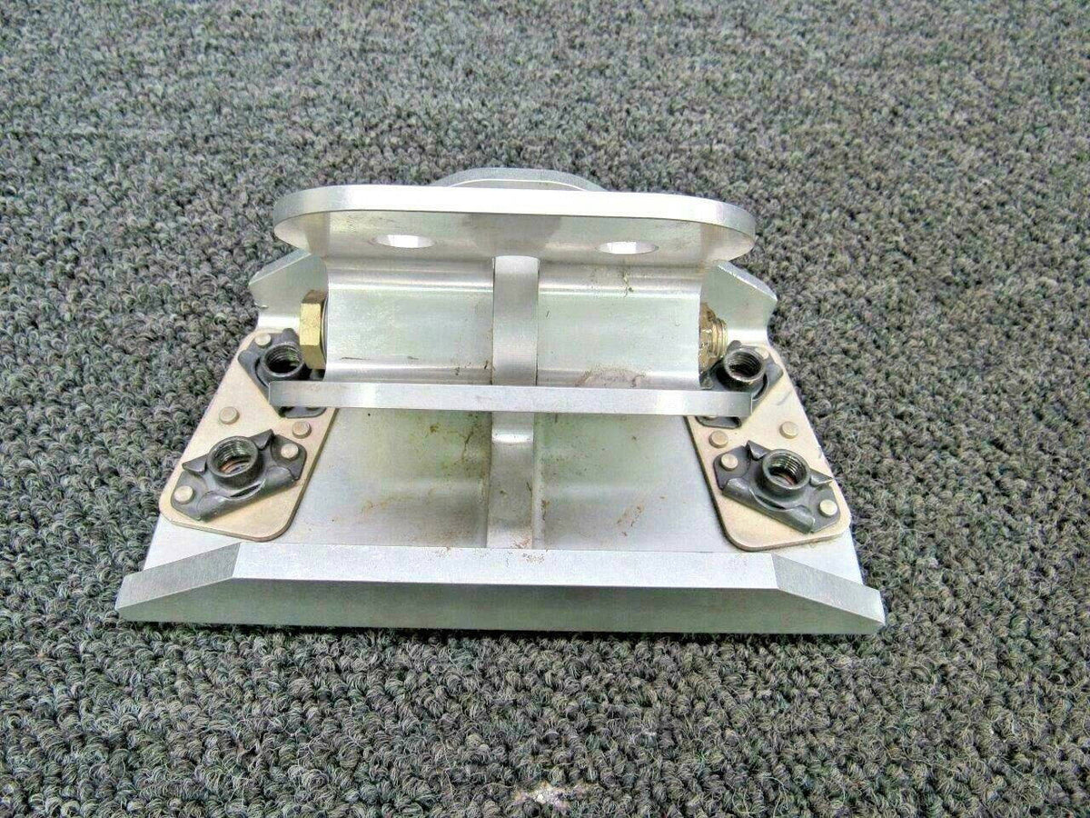 16940-001 Cirrus SR20 Main Gear Attach Bracket BAS Part Sales | Airplane Parts