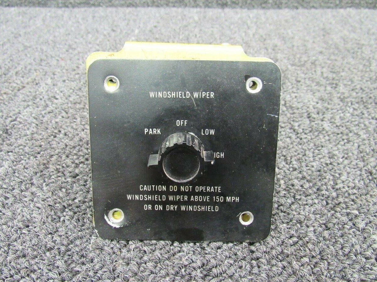 487-977 / 44112-000 Piper PA31-310 Switch Windshield Wiper W/ Bracket (28V) BAS Part Sales | Airplane Parts
