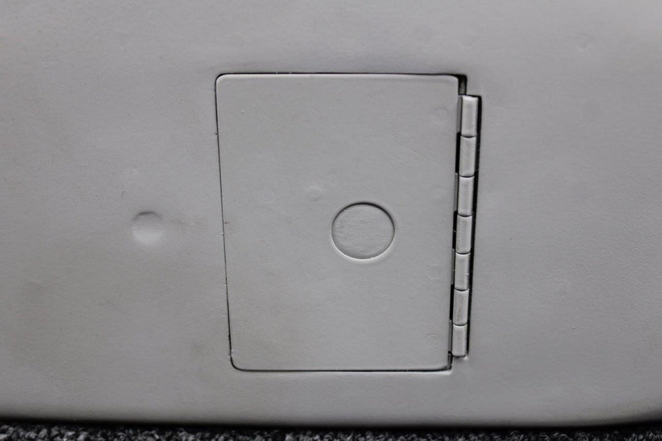 GF0541223-02 Cessna Globe Fiberglass Wheel Pant RH with Door (New Old Stock)