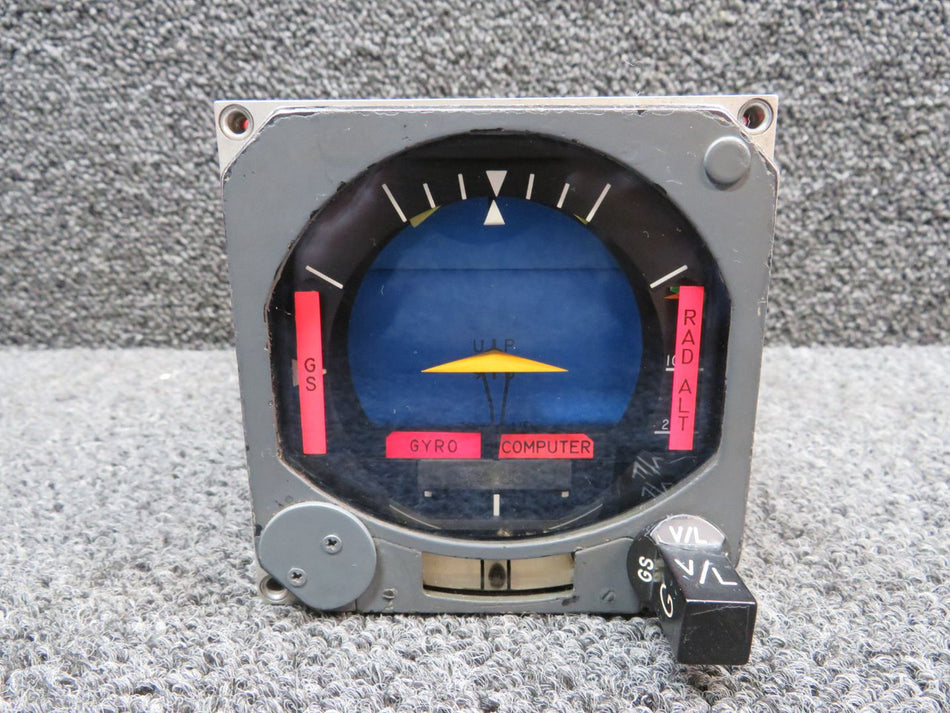 522-3206-004 Collins 329B-7A Flight Director Indicator (Volts: 26) (Missing Knob)