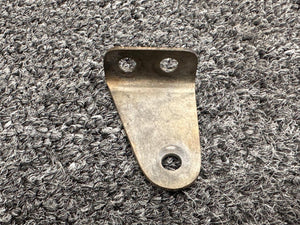 0713556-1 Cessna R182 Cowl Flap Control Clevis