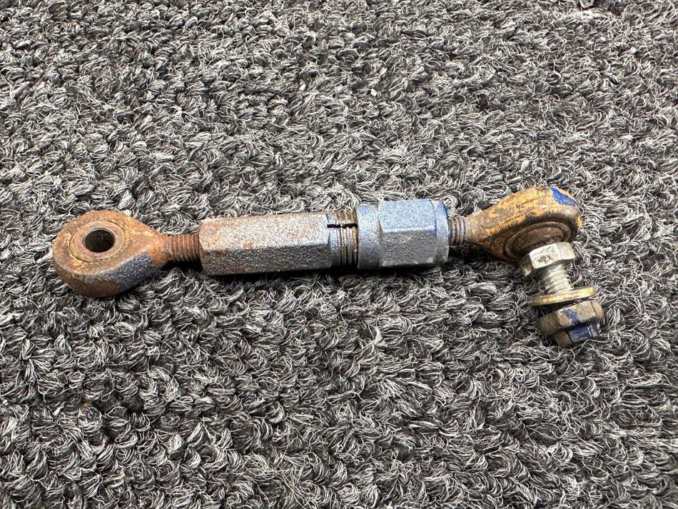 2213056-3 Cessna R182 Rod Nose Gear Door Rod Assembly