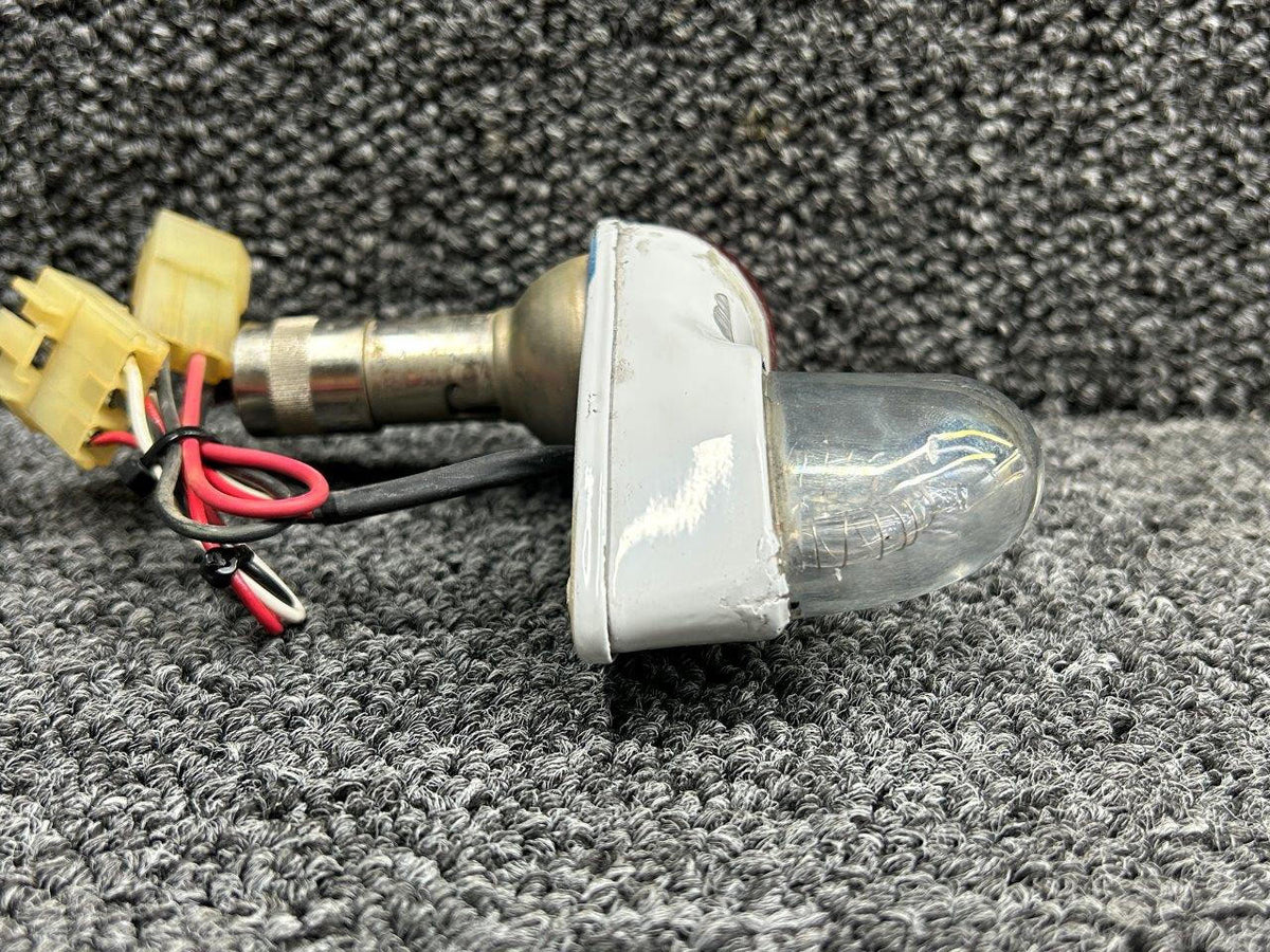 Piper Aircraft Parts 51210-002 Piper PA-31T Wing Navigation Light Assembly with Strobe and Lens