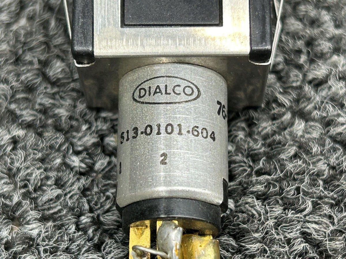 Dialco 513-0101-604 (Use: 513-0301-604) Dialco Ice Deflector Down Pushbutton Switch