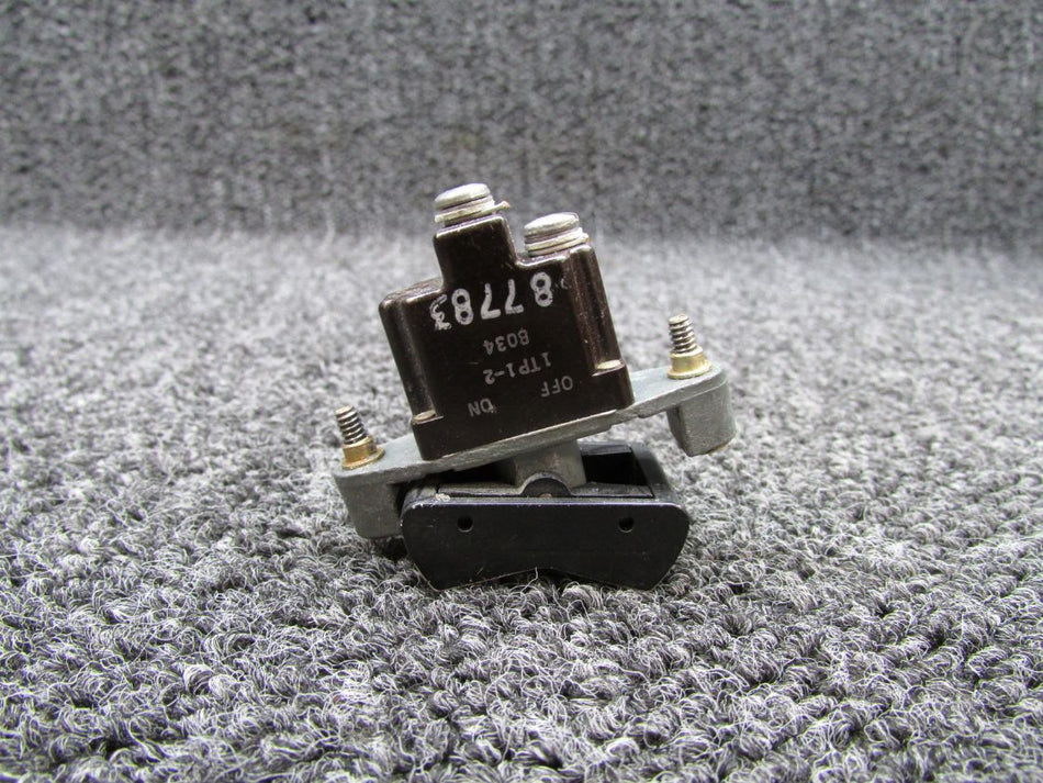 1TP1-2 (Alt: 587-783) UND Lab Inc Ignition Rocker Switch