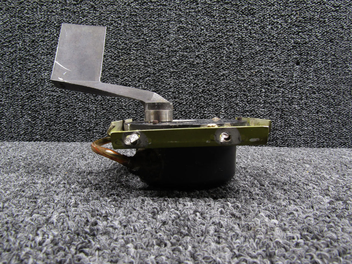 Dee Howard  1-1712-9 Dee Howard Angle of Attack Transducer