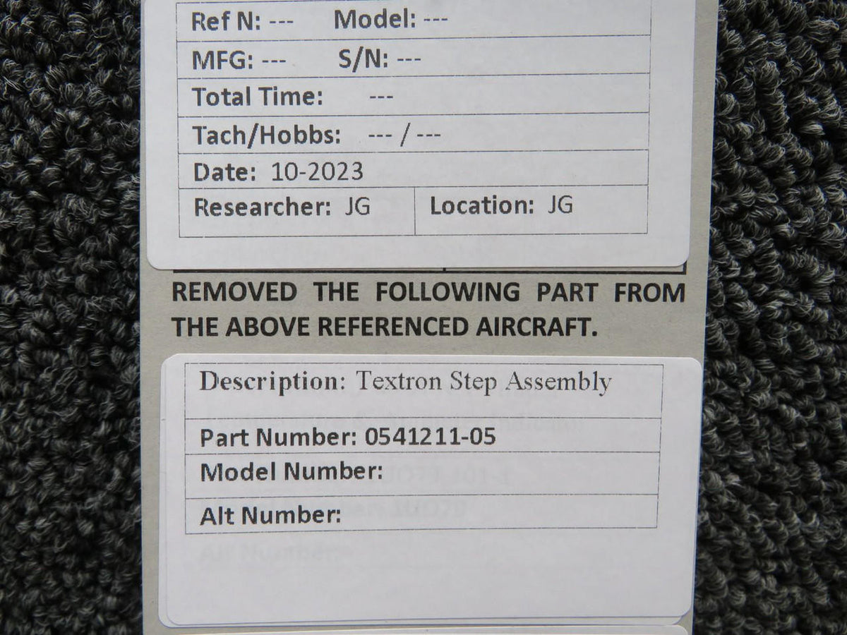 textron 0541211-495 Textron Step Assembly