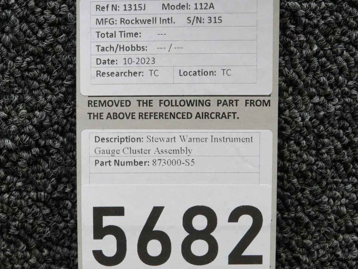 Stewart-Warner 873000-S5 Stewart-Warner Instrument Gauge Cluster Assembly