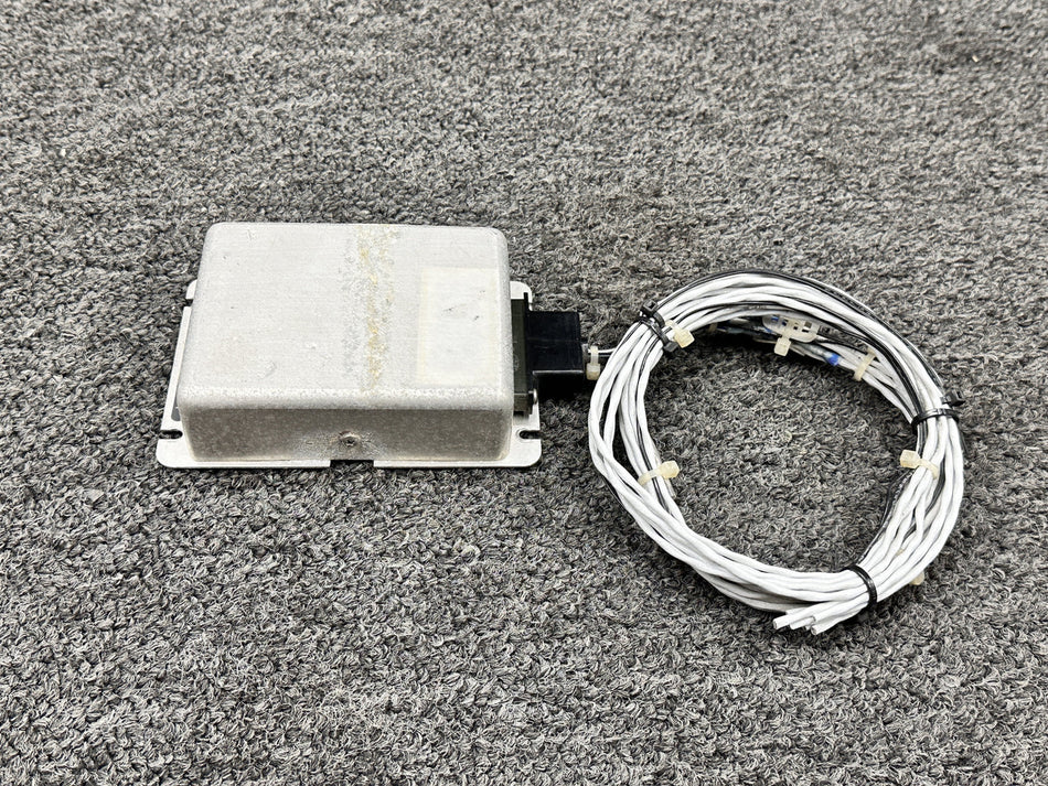 071-1055-00 King Radio KA-52 Autopilot adapter Assembly