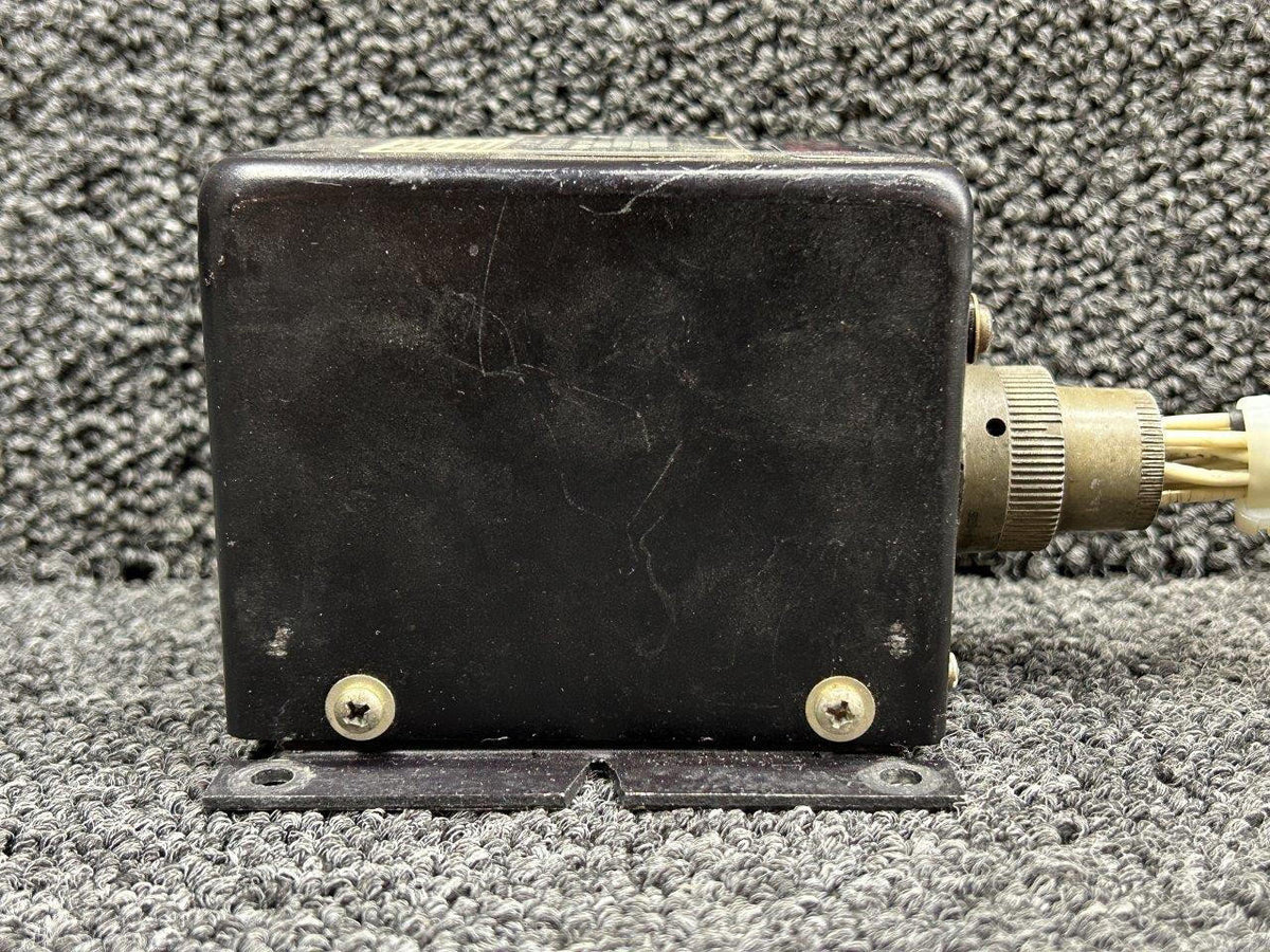 Lear Siegler 51565-016R Lear Siegler Inc DC Static Voltage Regulator (Volts: 28, Amps: 8)