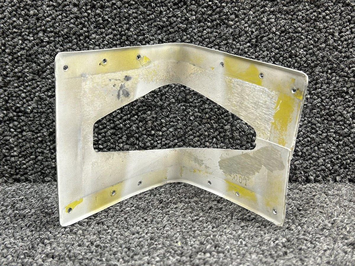 Piper Aircraft Parts 46028-001 Piper PA-31T Outboard Elevator Hinge Cover RH