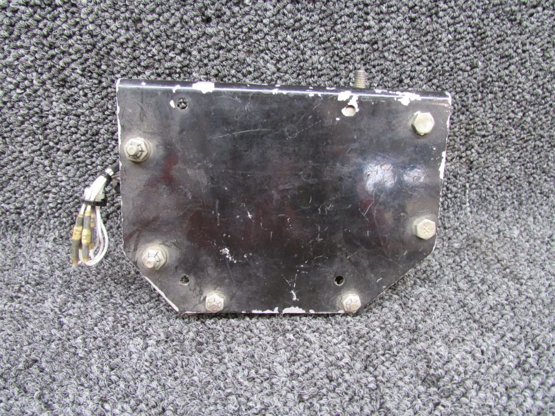 N82156KW114-N8