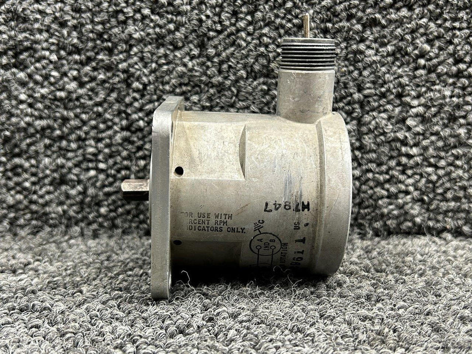 Globe Industries 25140-22A703 (Alt: 50196-000) Globe Industries Tachometer Generator (Volts: 21)