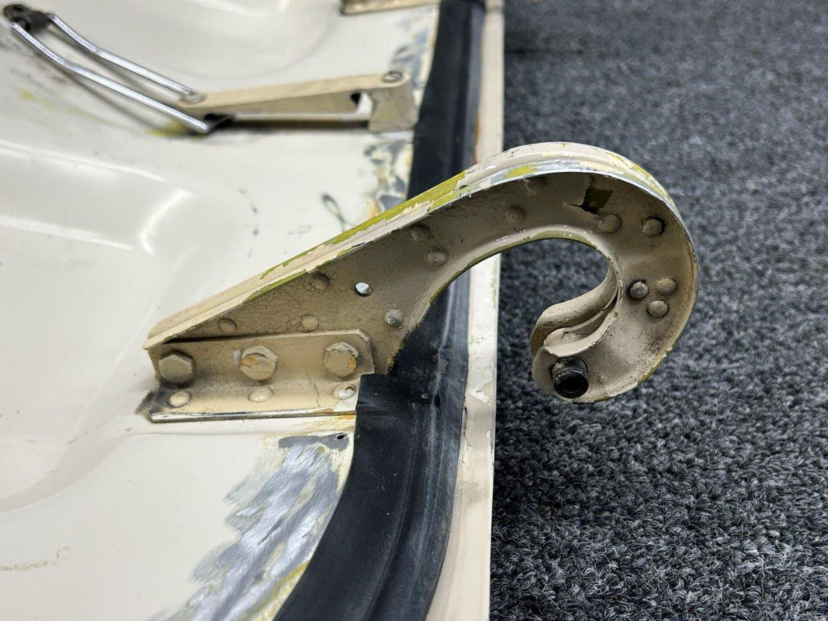 Piper Aircraft Parts 46036-000 Piper PA-31T Forward Baggage Compartment Door Assembly (Minus Latch)