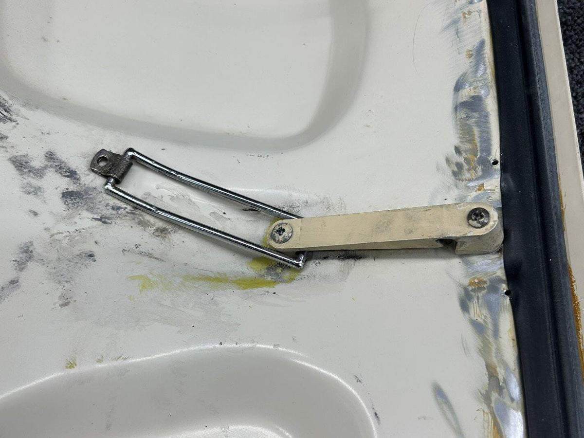 Piper Aircraft Parts 46036-000 Piper PA-31T Forward Baggage Compartment Door Assembly (Minus Latch)