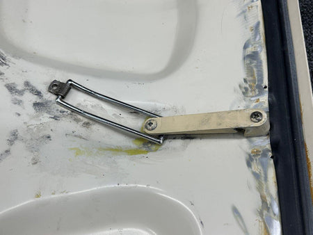 Piper Aircraft Parts 46036-000 Piper PA-31T Forward Baggage Compartment Door Assembly (Minus Latch)