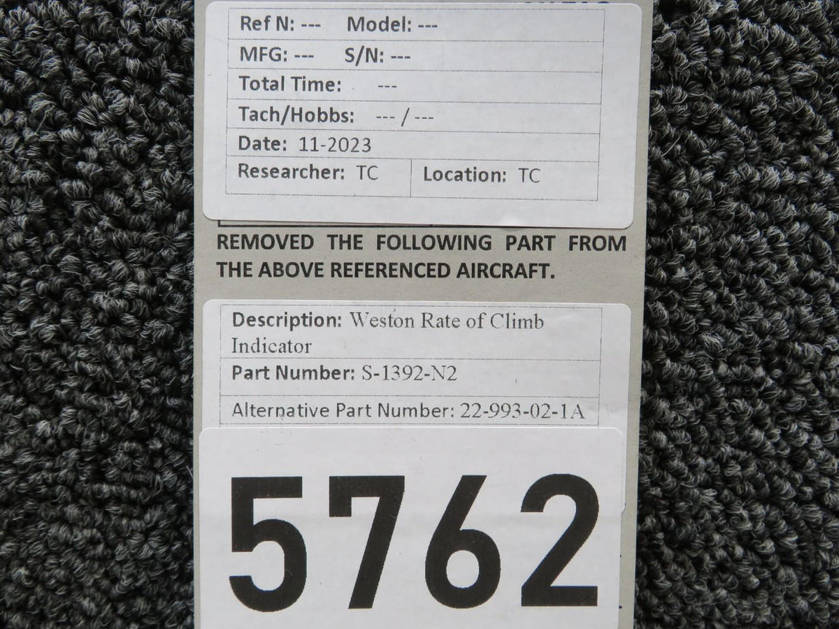 Weston S-1392-N2 (Alt: 22-993-02-1A) Weston Rate of Climb Indicator