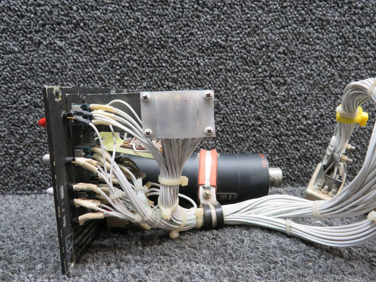 Learjet 2614045-32, RG55B125 Learjet Switch Panel with Honeywell Selector Switch