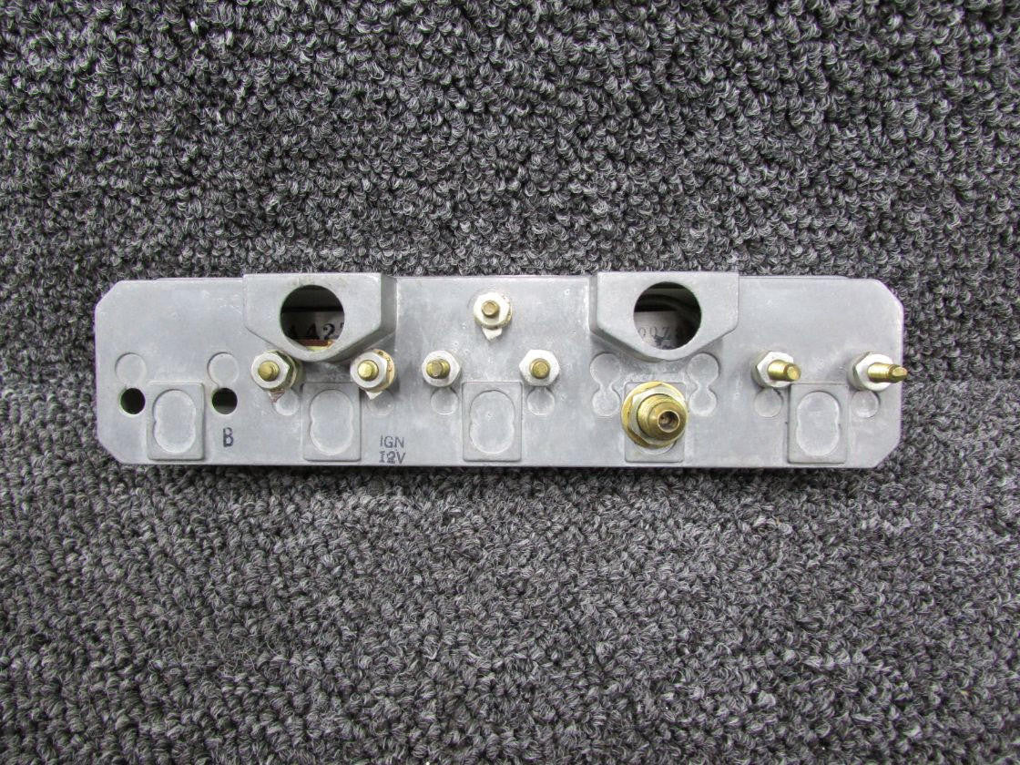 Stewart-Warner 95241-011 Instrument Gauge Cluster Assembly (Incomplete)