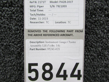 Stewart-Warner 95241-021 Instrument Gauge Cluster Assembly LH (Volts: 14)