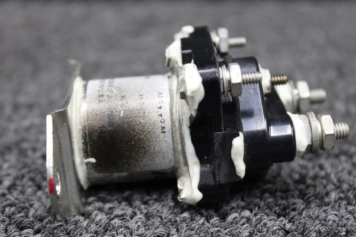 Labinal SM50D26 Labinal Relay Solenoid (Volts: 28) (Amps: 45)