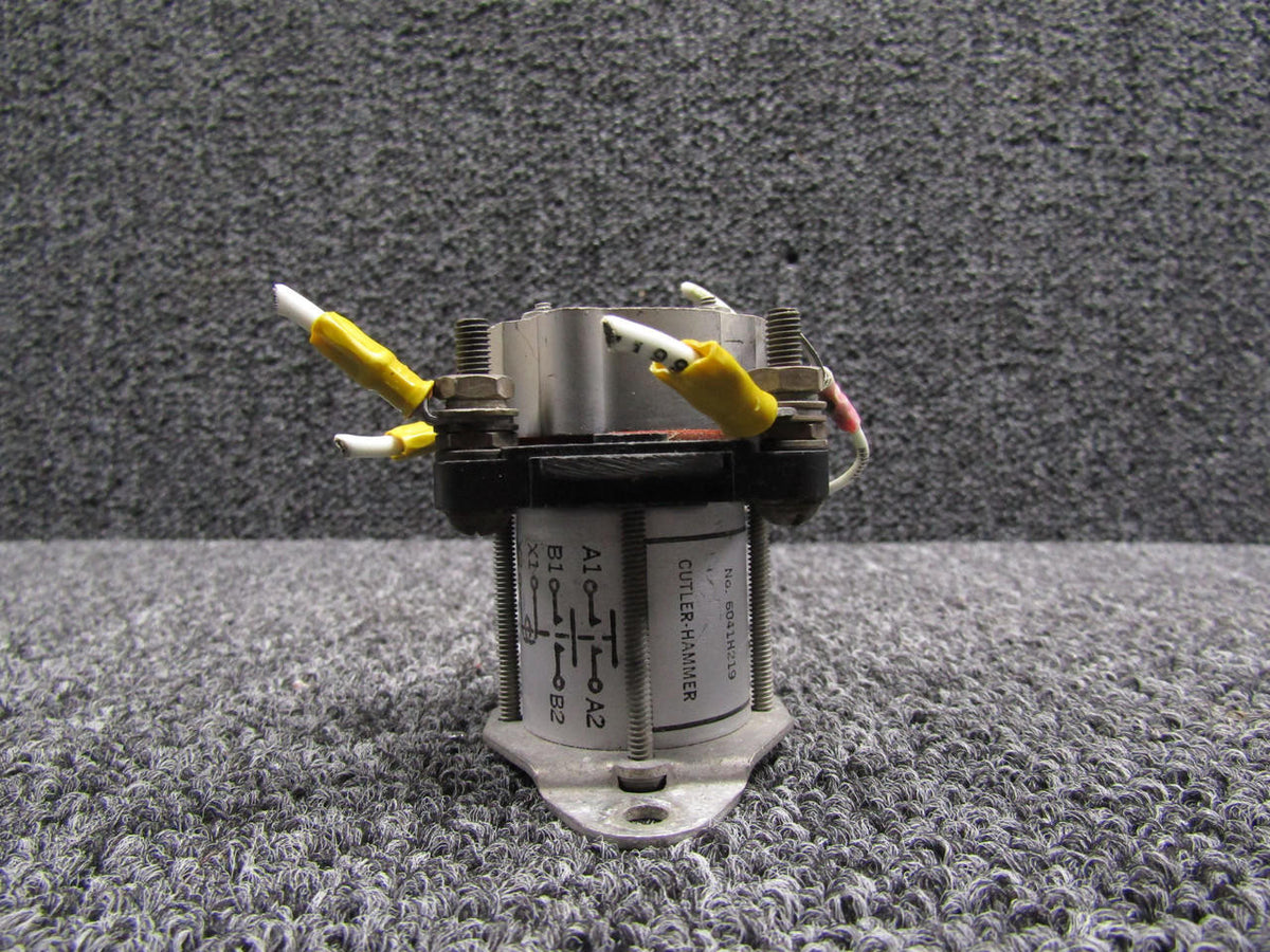 Cutler-Hammer 6041H219 Cutler Hammer Relay (Volts: 28, Amps: 55)