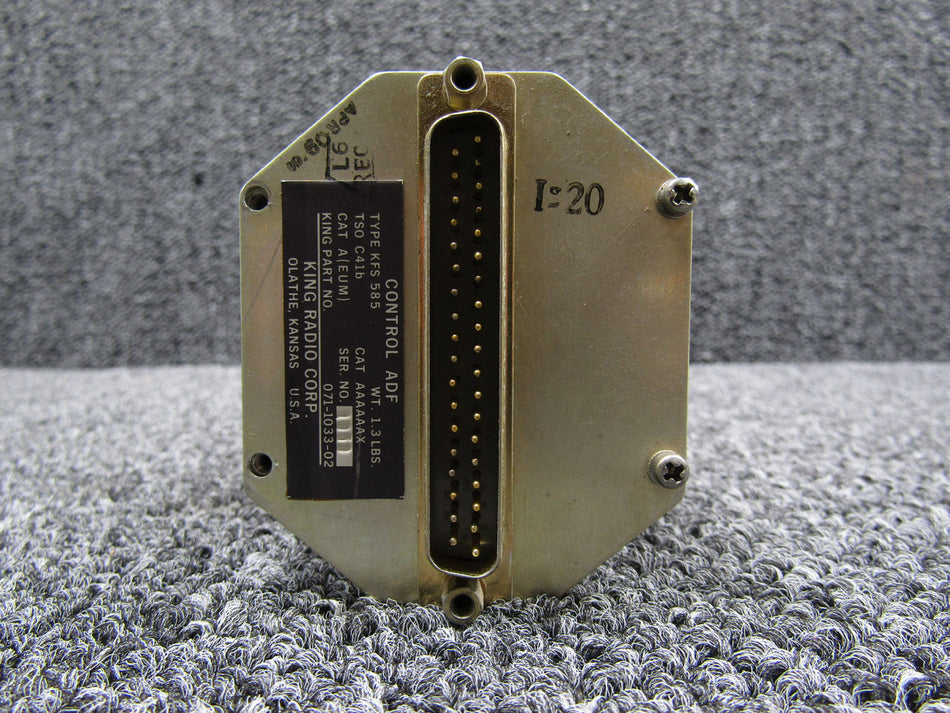 071-1033-02 King Radio ADF Control (Disolored Face)