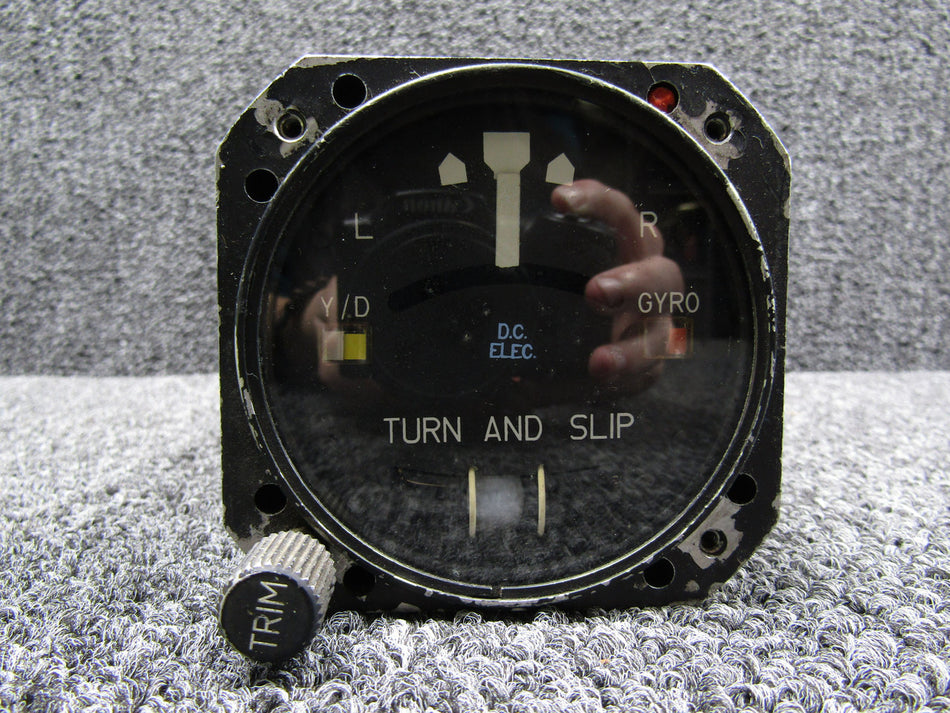 509-0001-903 Aviation Instrument TS200-2 Turn and Bank Indicator (28V)