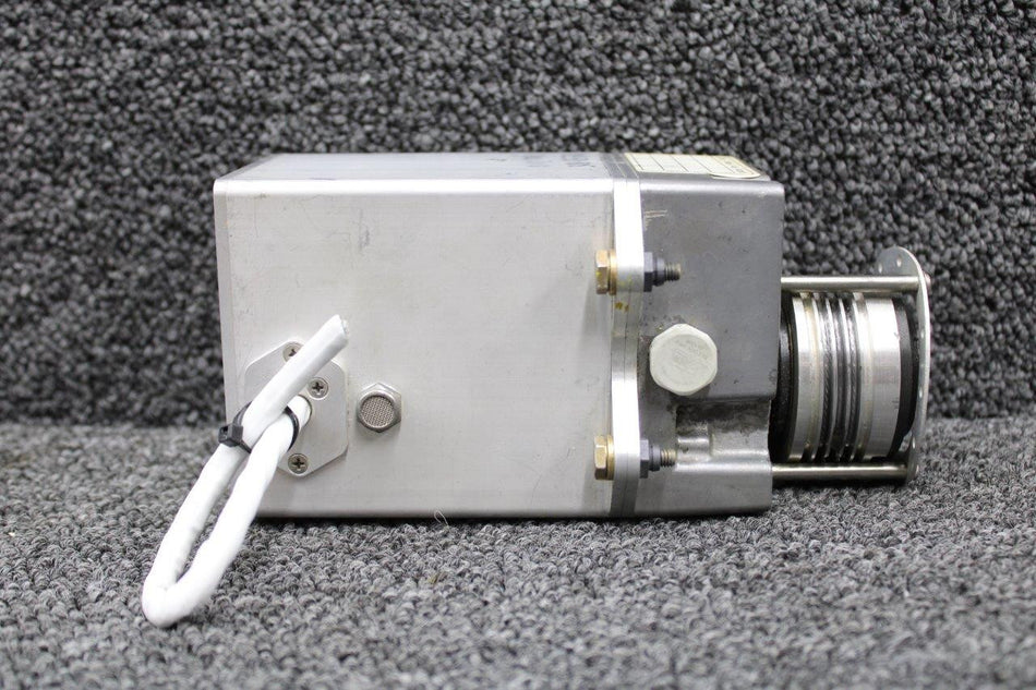011-00878-20 Garmin GSA-81 Servo Actuator with Gearbox (Volts: 28)