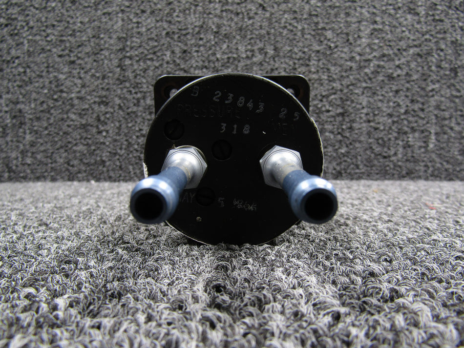 B410-3 (Alt: 50-380105-3) Beechcraft Pneumatic Pressure Indicator