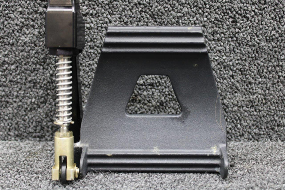82853-003, 10-73 Piper PA46-350P Rudder Pedal RH with Brake Cylinder and Pin