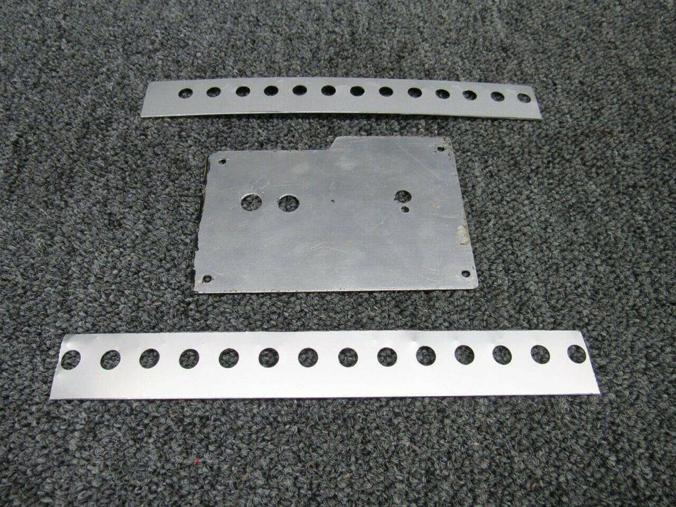 44295-000, 40597-002 Piper PA31-310 Placard Circuit Breaker Set