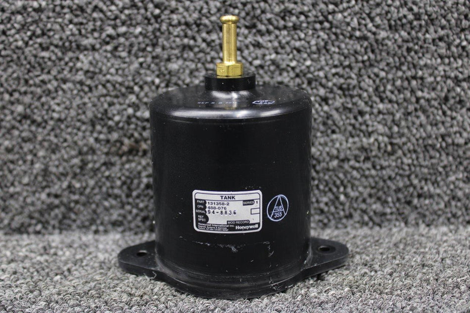 131358-2 (Alt: 488-076) Piper PA46-350P Honeywell Cabin Pressure Volume Tank