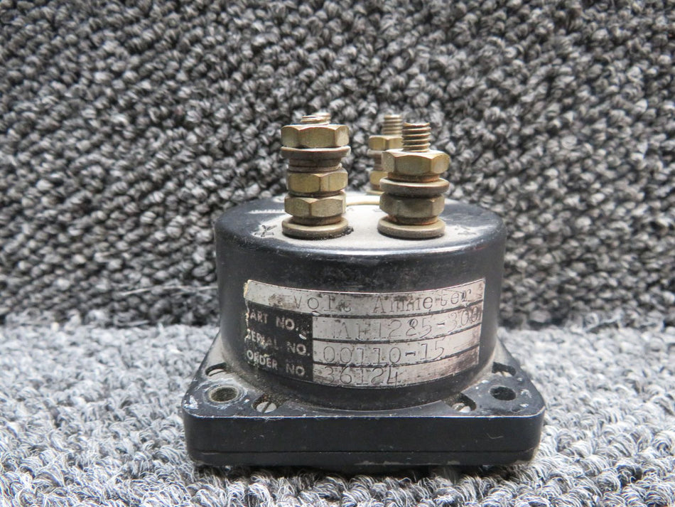 NAF1225-300 Beechcraft Dual Volt Ammeter Indicator