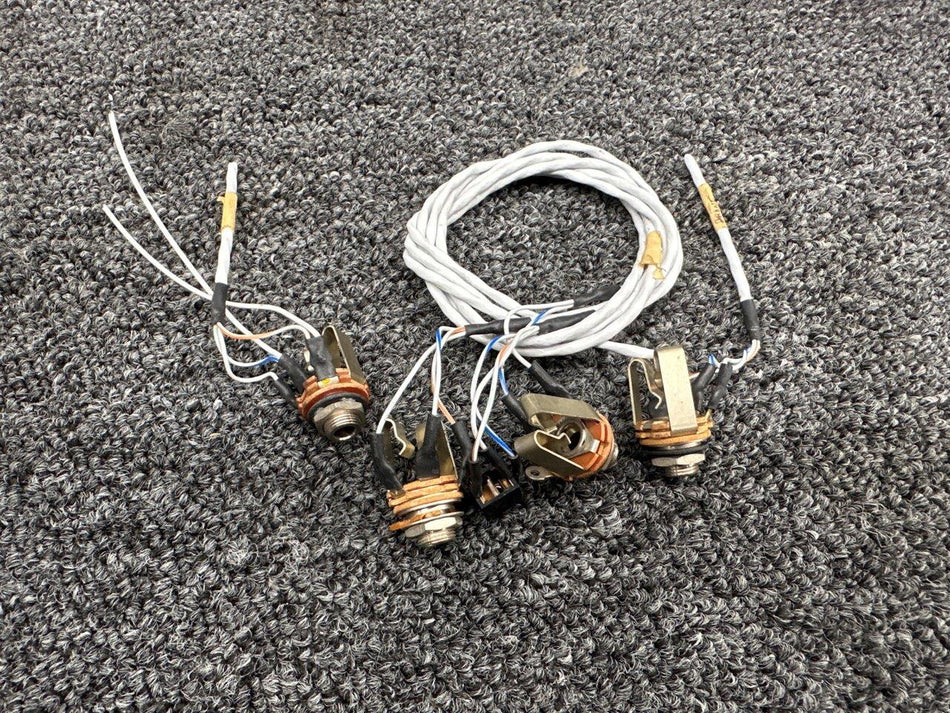Cessna R182 Mic Jack Set