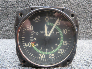 CDP-10-AC (Alt: 3883009) Aerosonic Cabin Altimeter Pressure Indicator