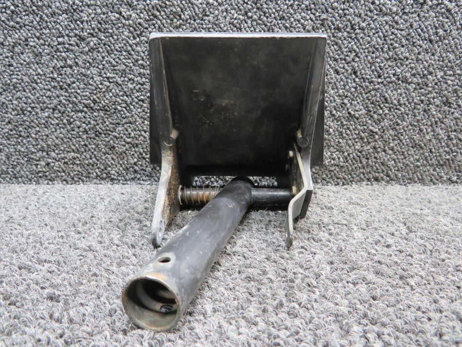 0760678-1 Cessna 182Q Inboard Pilot Rudder Pedal Assembly
