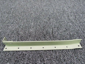 0713619-3 Cessna 182T Stringer Belly RH