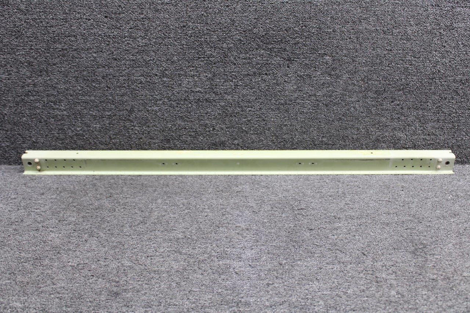 0511162-11 Cessna 172S Forward Doorpost Bulkhead Carry Thru Spar Assembly
