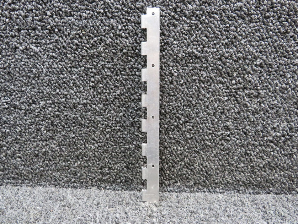 MS20257-3 Half Hinge