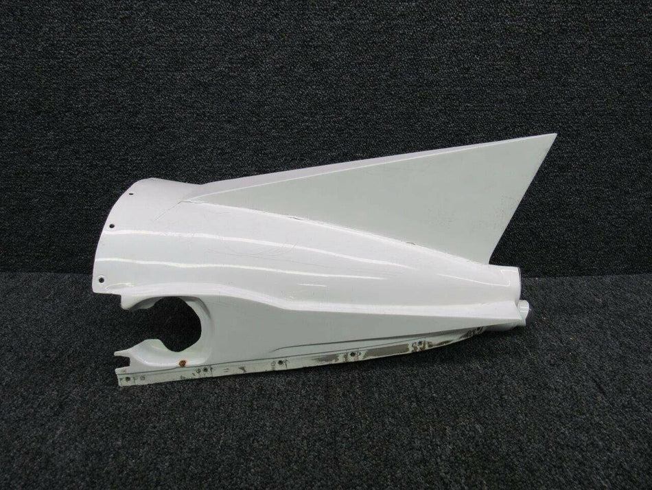 40365-002 / 43346-000 Piper PA31-310 Fairing Top Fuselage Tail W/ Light (28V)